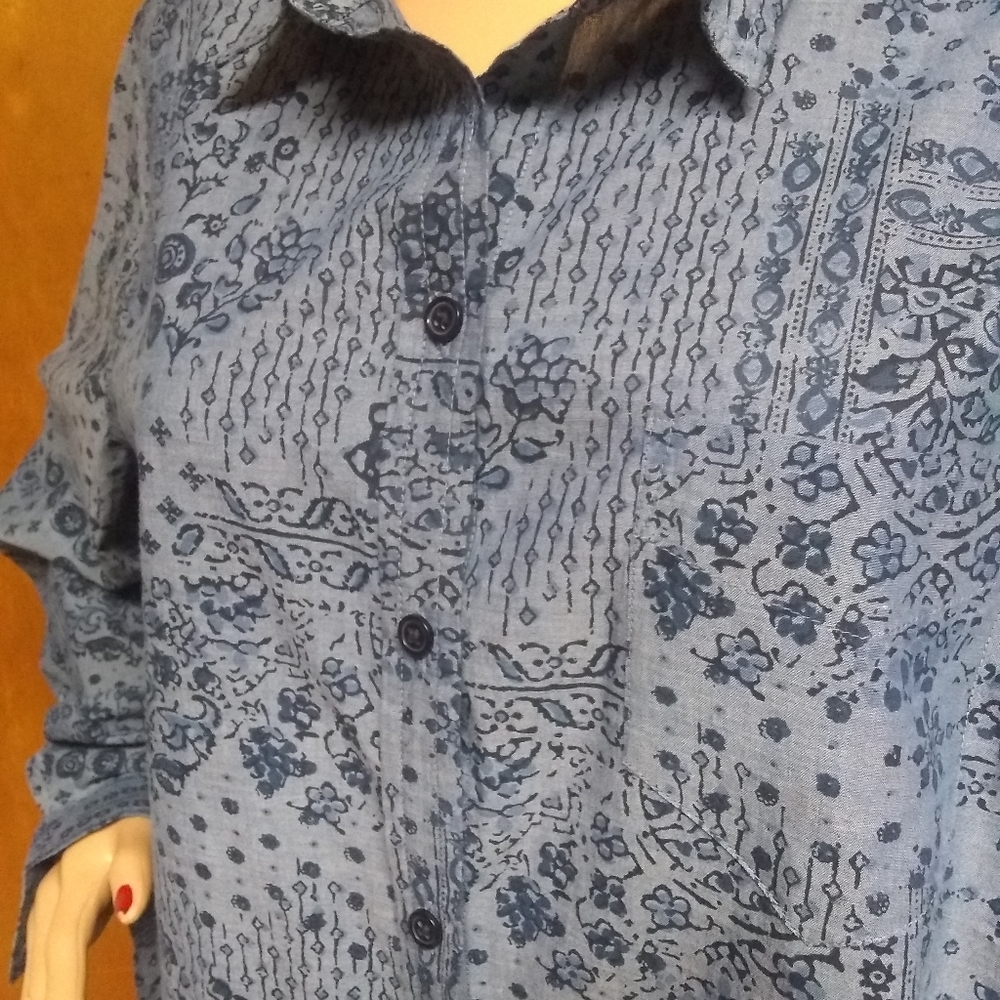 Blouse - Picture 3 of 3